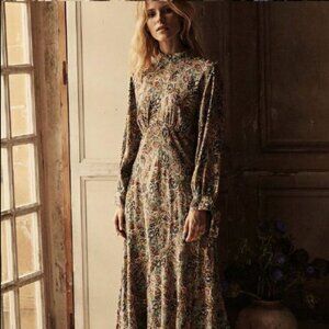 ISO (*NOT* selling) Doen Alda Dress in Museo Paisley Size Large